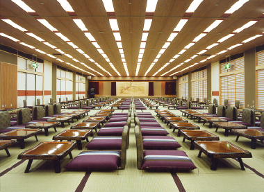 宴会場〈お膳形式〉